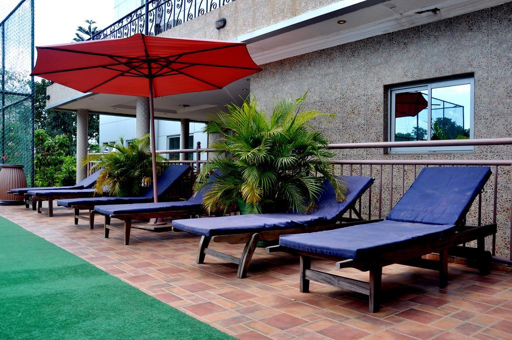 Chelsea Hotel Abuja Extérieur photo