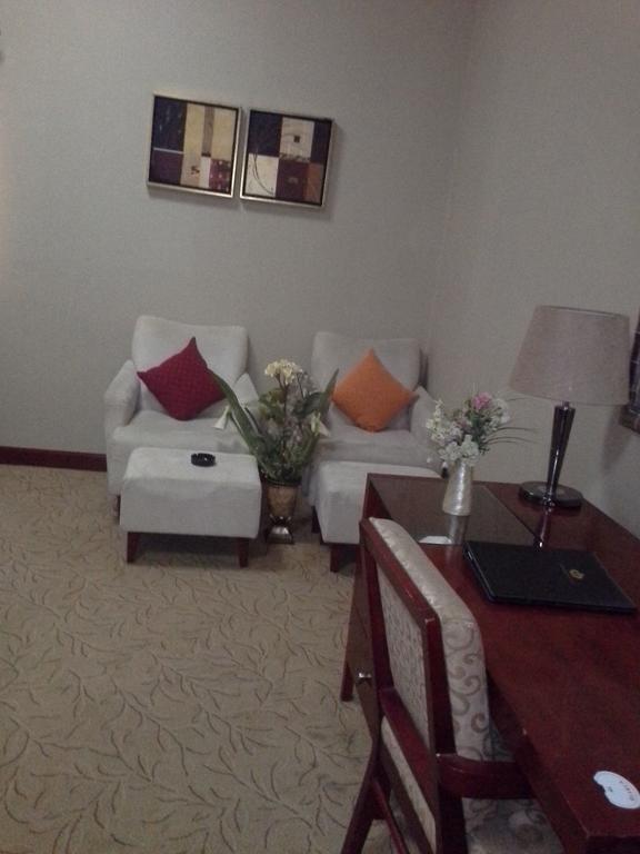 Chelsea Hotel Abuja Chambre photo