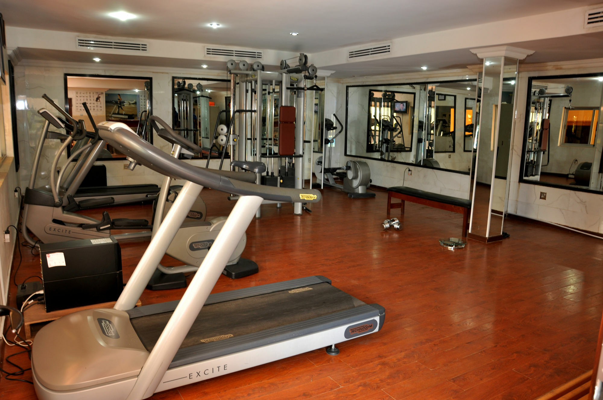 Chelsea Hotel Abuja Extérieur photo